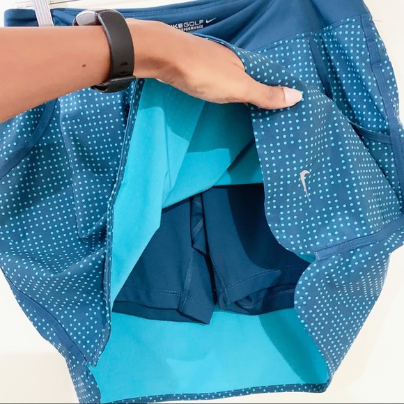 Nike Turquoise Golf Skirt Size Medium - Picture 6 of 6